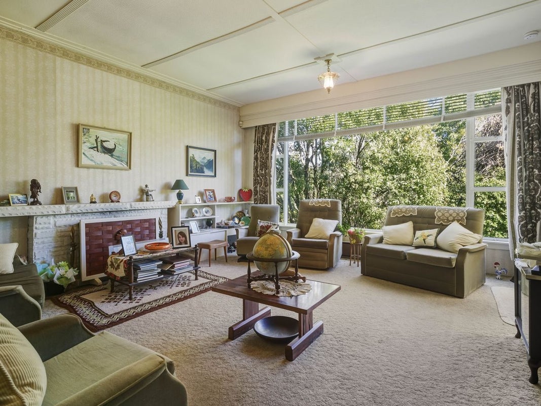 2 Gala Street, Waverley, Dunedin - Carousel 2