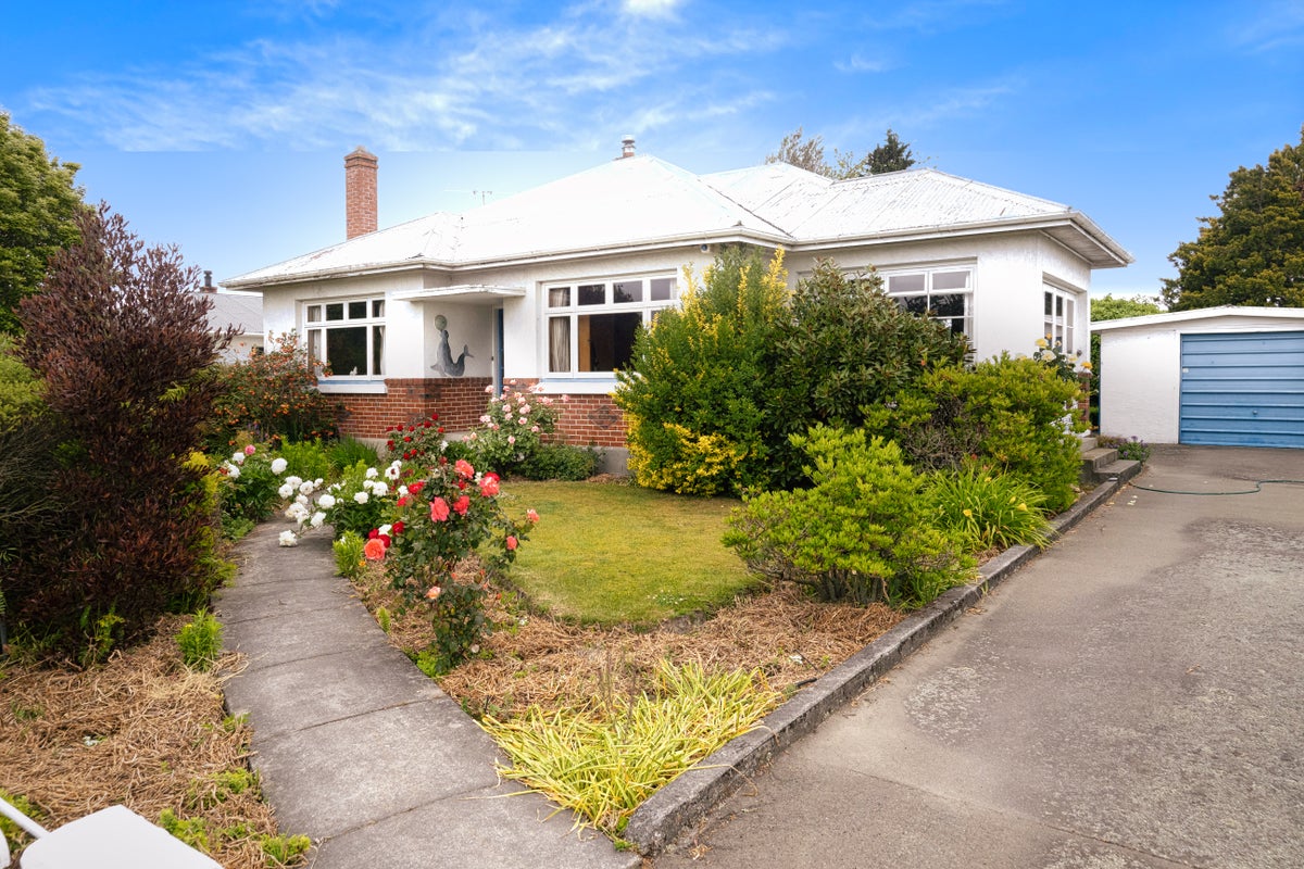 18 Kitchener Street, Netherby, Ashburton - Carousel 1
