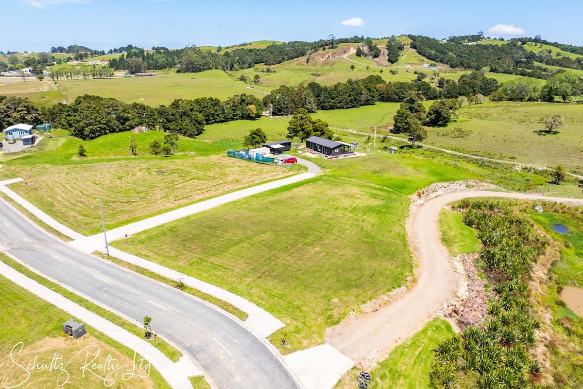 10 Arahanga Road, Paparoa - Carousel 1