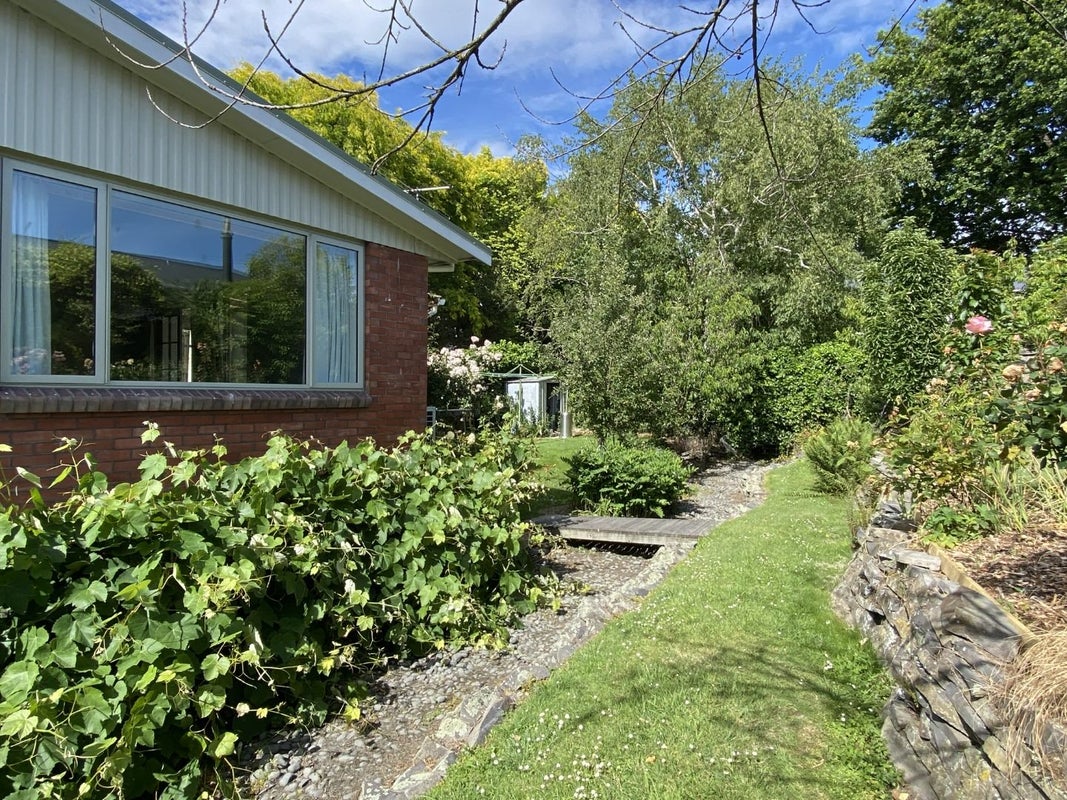 2/339A AVONHEAD ROAD, Avonhead, Christchurch - Carousel 2