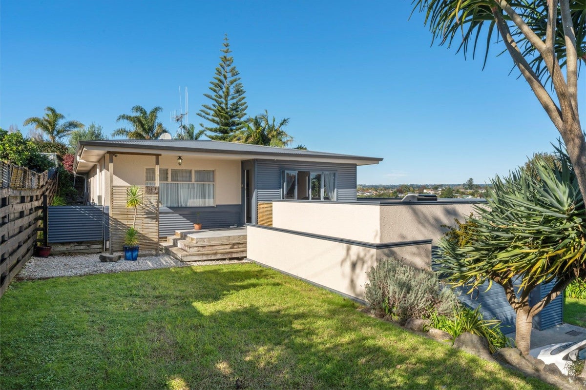 50 Carlisle Street, Greerton, Tauranga - Carousel 1
