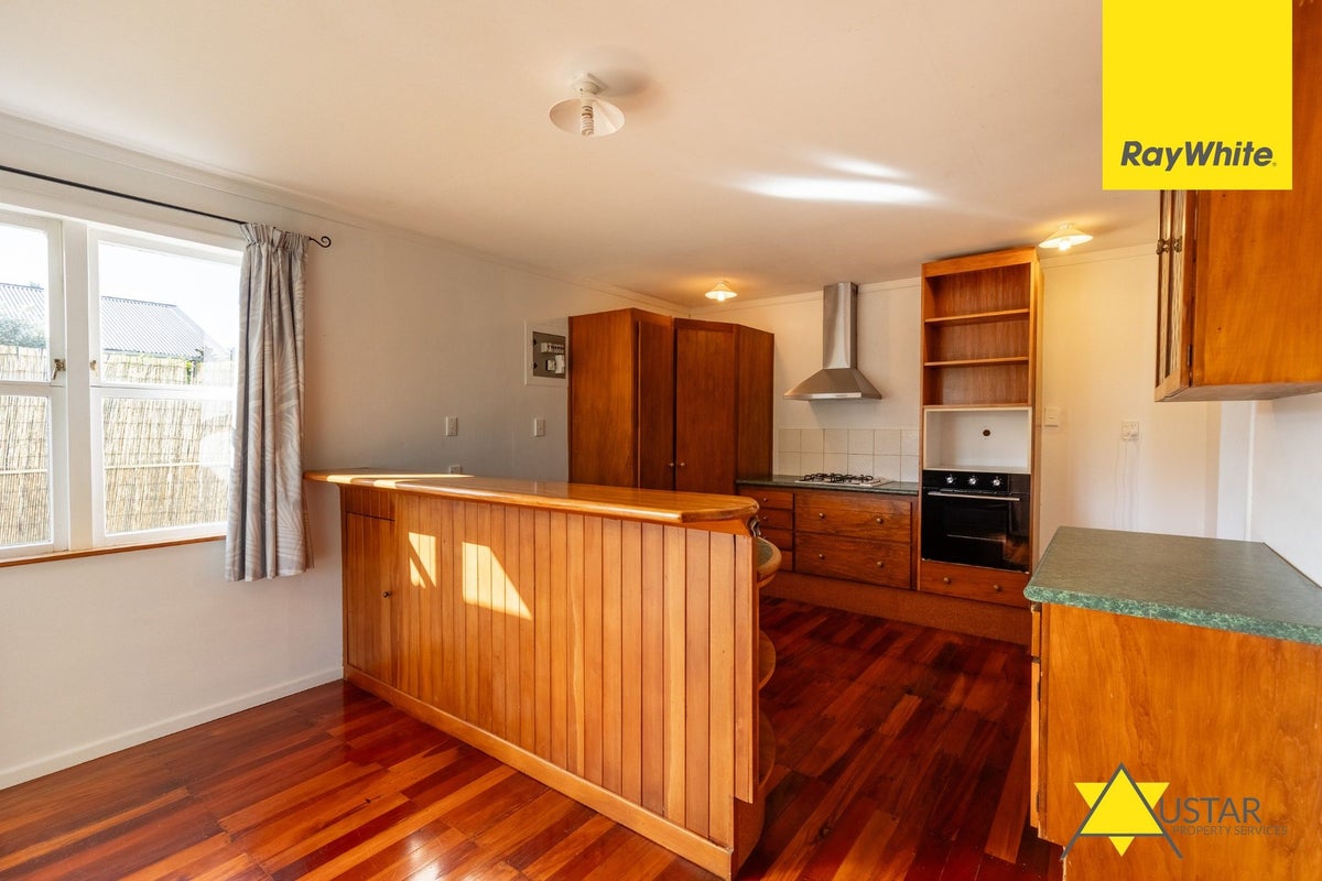 1121 Huia Road, Huia, Auckland - Carousel 1