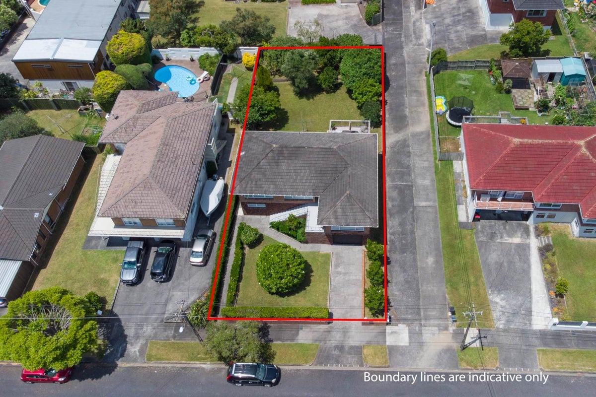 14 Letterkenny Place, Blockhouse Bay, Auckland - Carousel 2