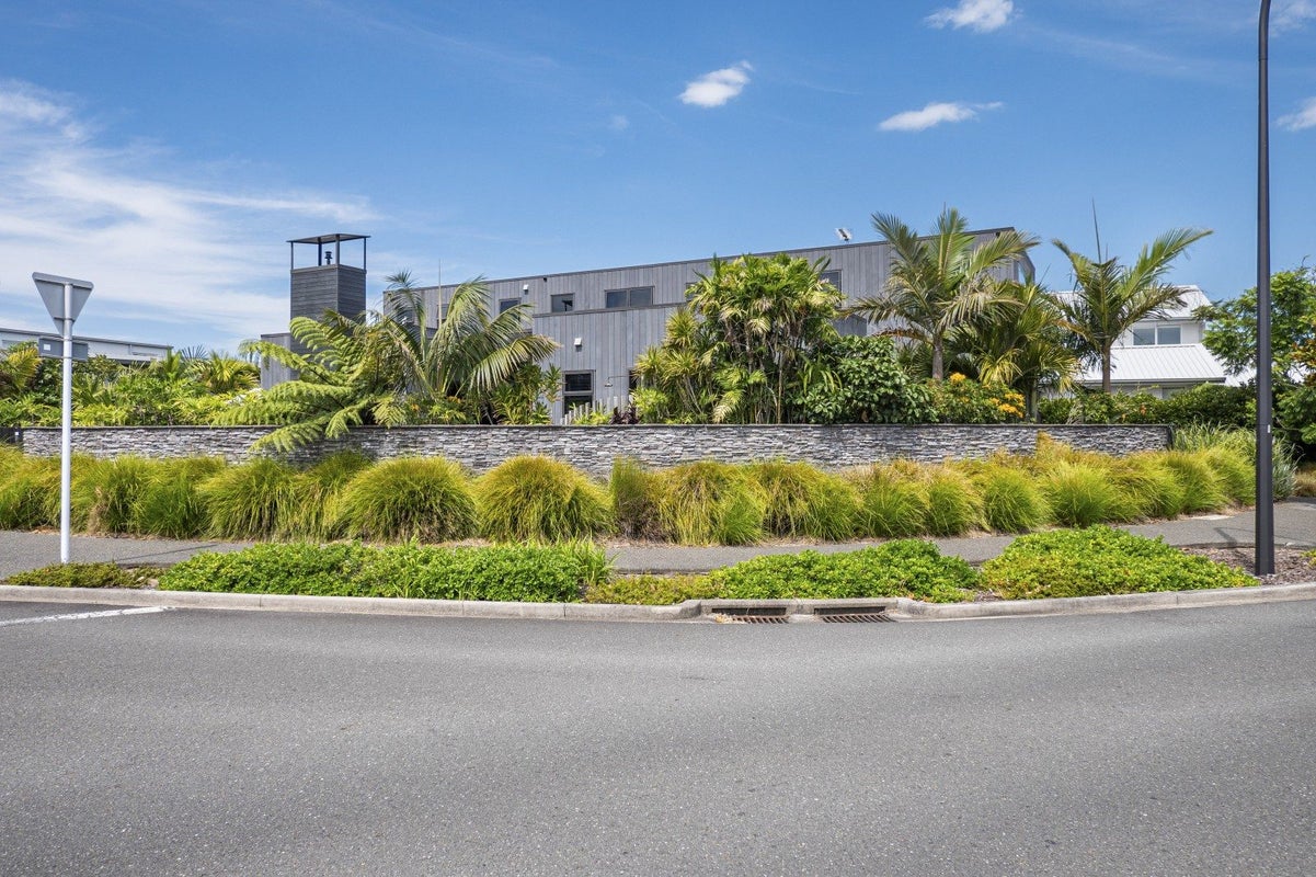 563 Grenada Street, Papamoa Beach, Papamoa - Carousel 2
