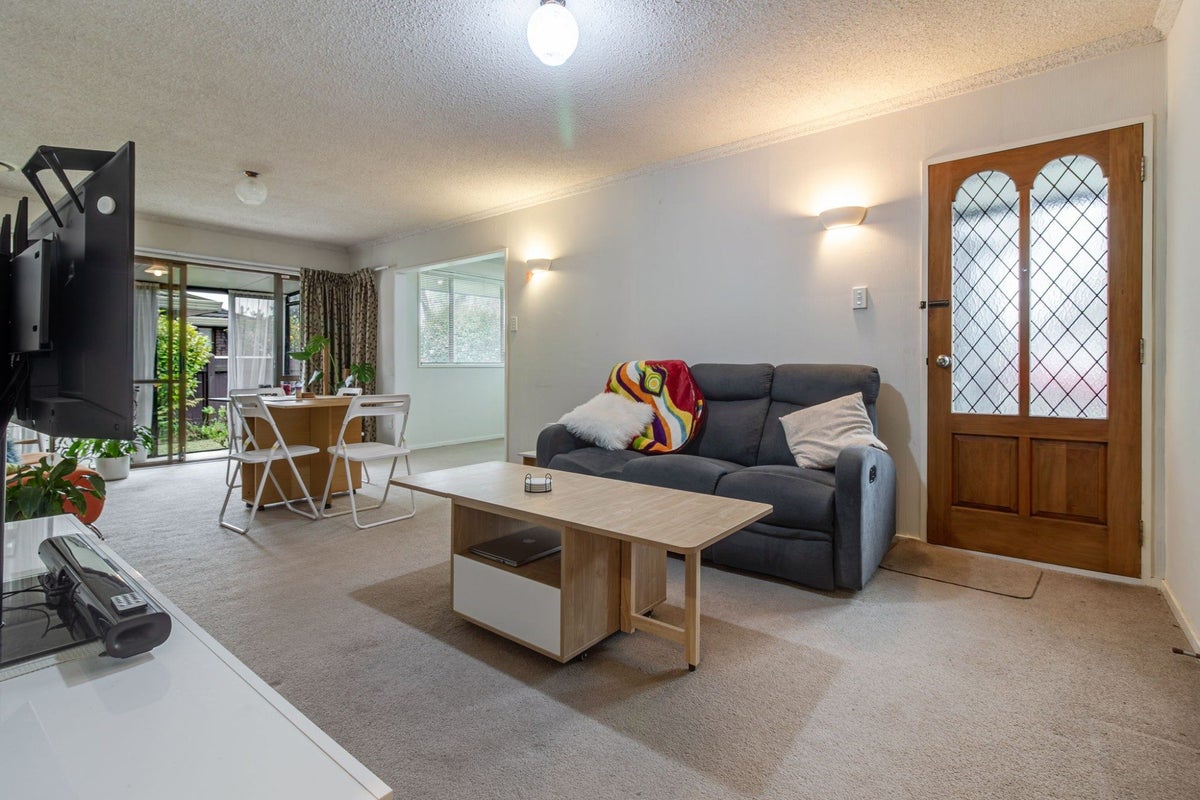 4 McArthur Street, Terrace End, Palmerston North - Carousel 2
