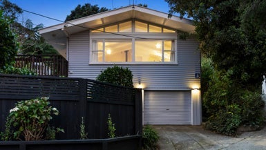 23A Fox Street, Ngaio, Wellington - Carousel 1