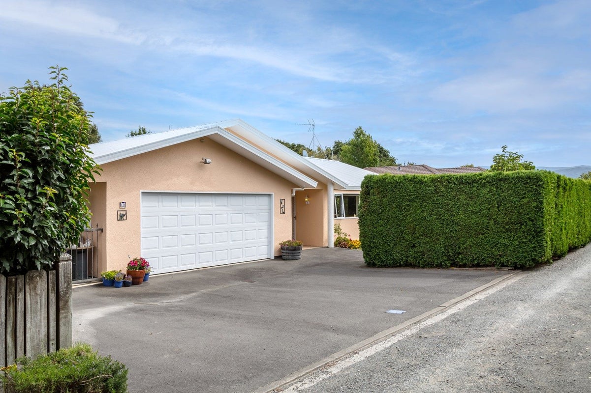116 West Street, Greytown - Carousel 2