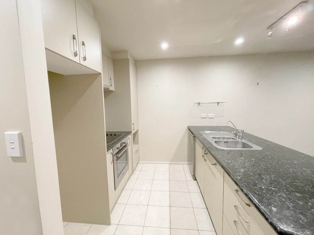 42/8 Landscape Road, Papatoetoe, Auckland - Carousel 2
