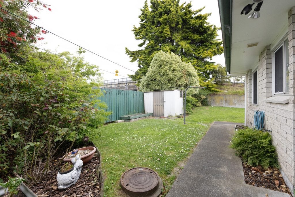 8D Seaforth Avenue, Milson, Palmerston North - Carousel 8
