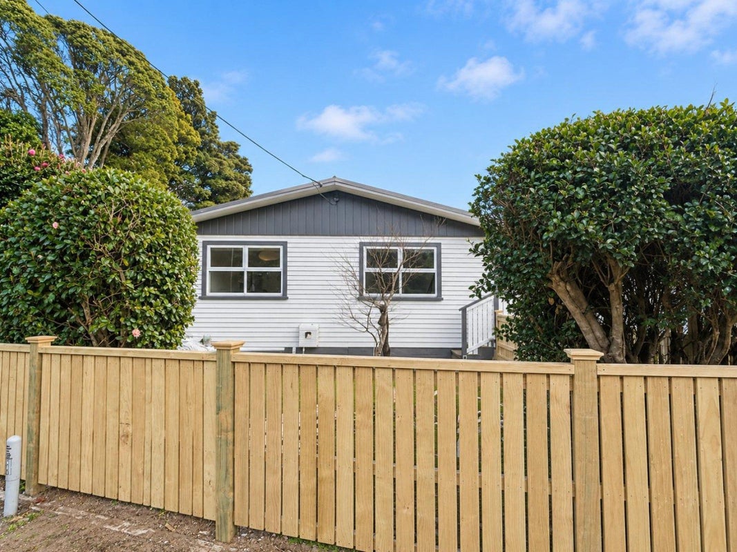 86 Carrington Street, Vogeltown, New Plymouth, Taranaki - Carousel 1
