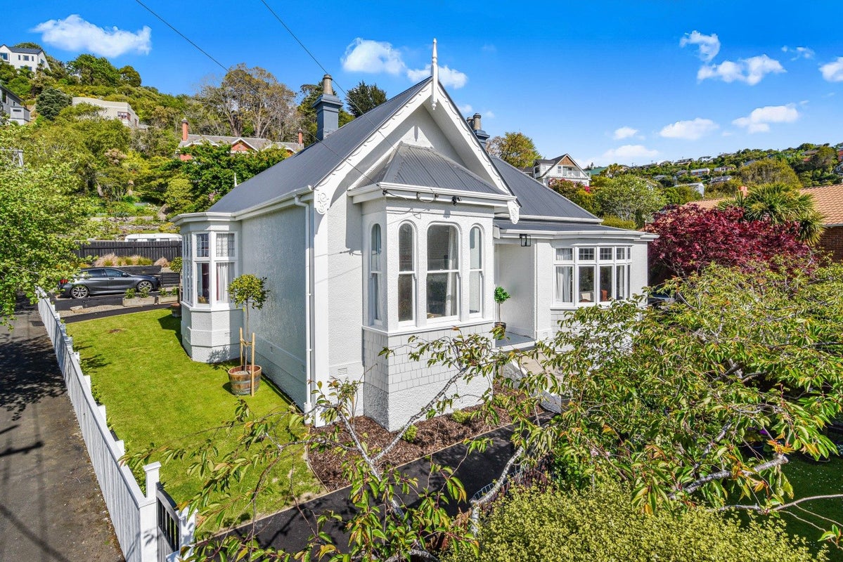 30 Hobson Street, Saint Clair, Dunedin - Carousel 2