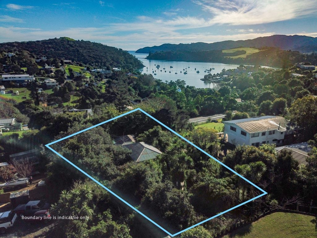 32 Hihi Beach Road, Hihi, Mangonui - Carousel 1