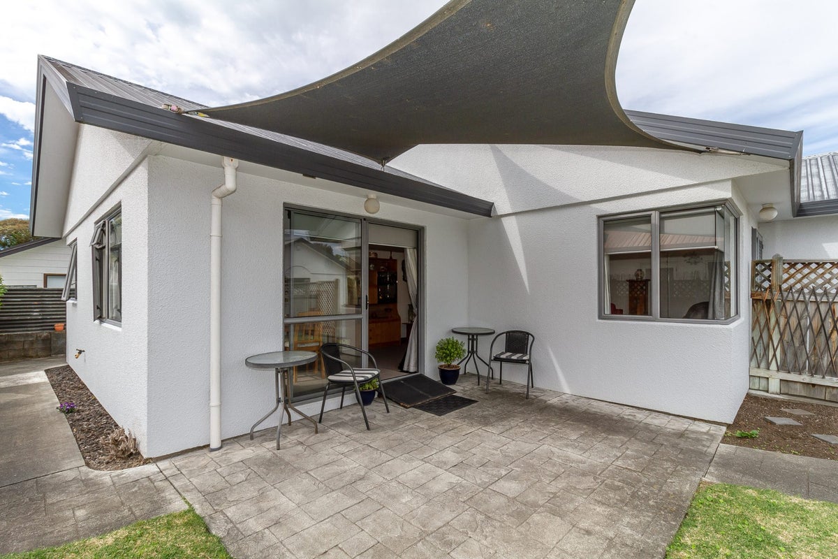 3/68 Guppy Road, Greenmeadows, Napier - Carousel 1