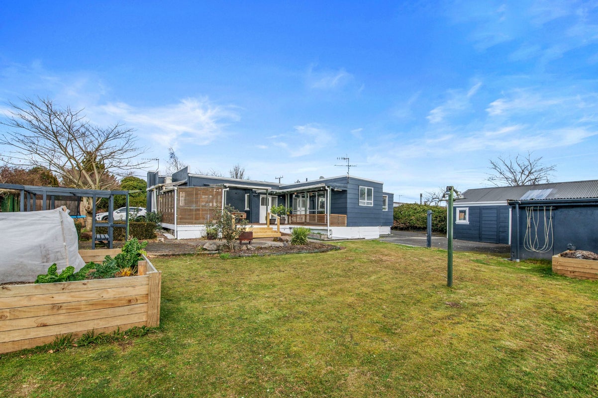 10 Salisbury Road, Fairy Springs, Rotorua - Carousel 2