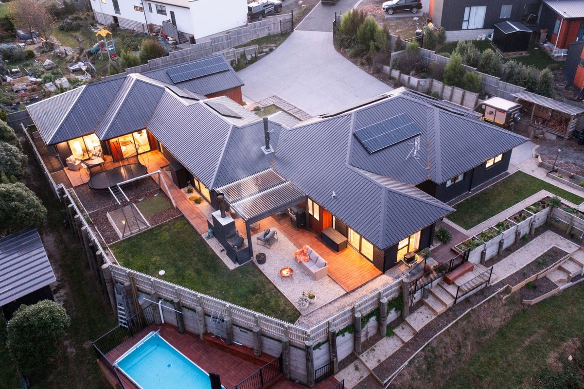 14 Minsons Lane, Kennedys Bush, Christchurch - Carousel 50