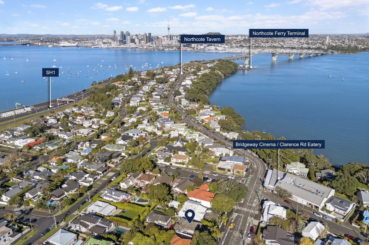 1/123 Queen Street, Northcote Point, Auckland - Carousel 1