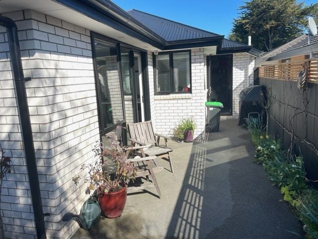56B Sawyers Arms Road, Northcote, Christchurch - Carousel 12