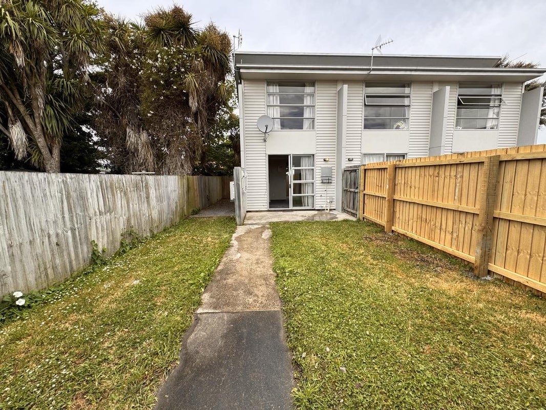 3/20 Leyden Street, Phillipstown, Christchurch - Carousel 1