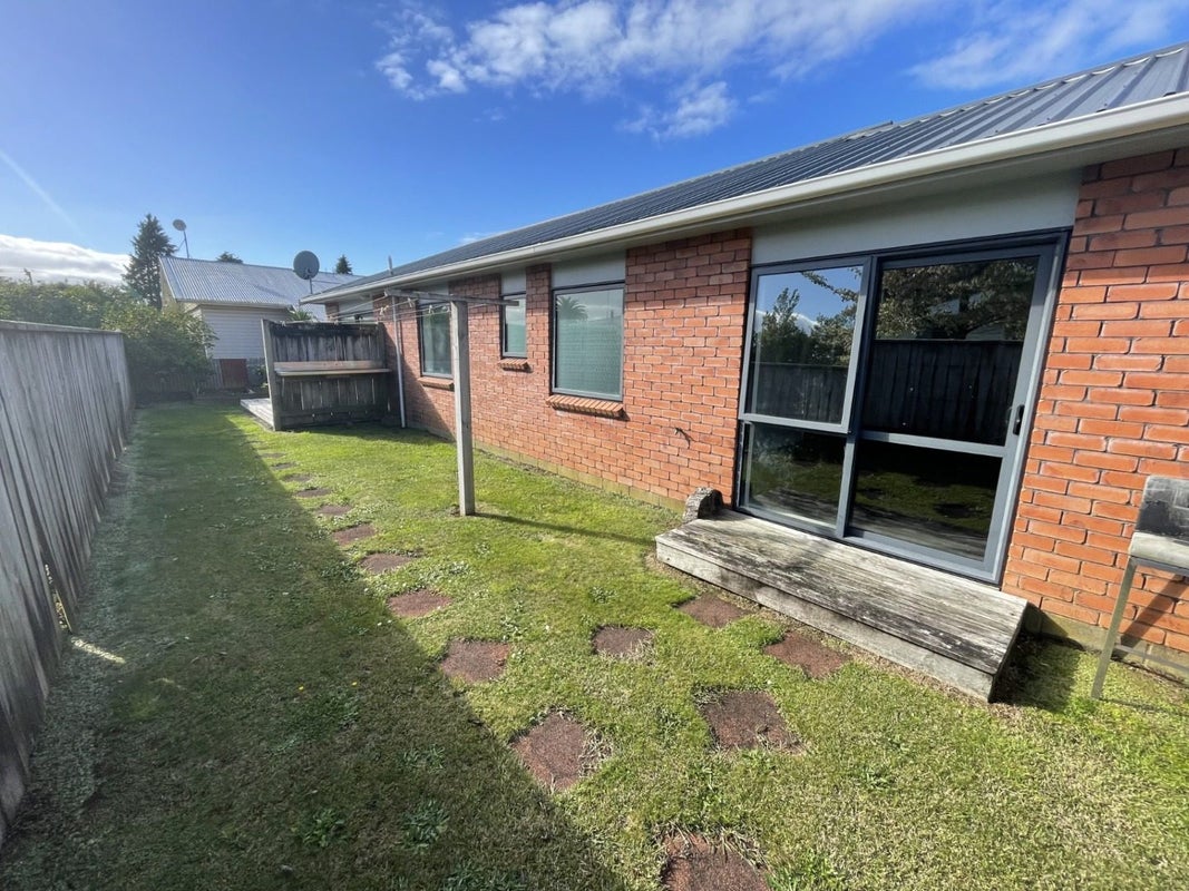 6 Standish Street, Inglewood, Inglewood - Carousel 1