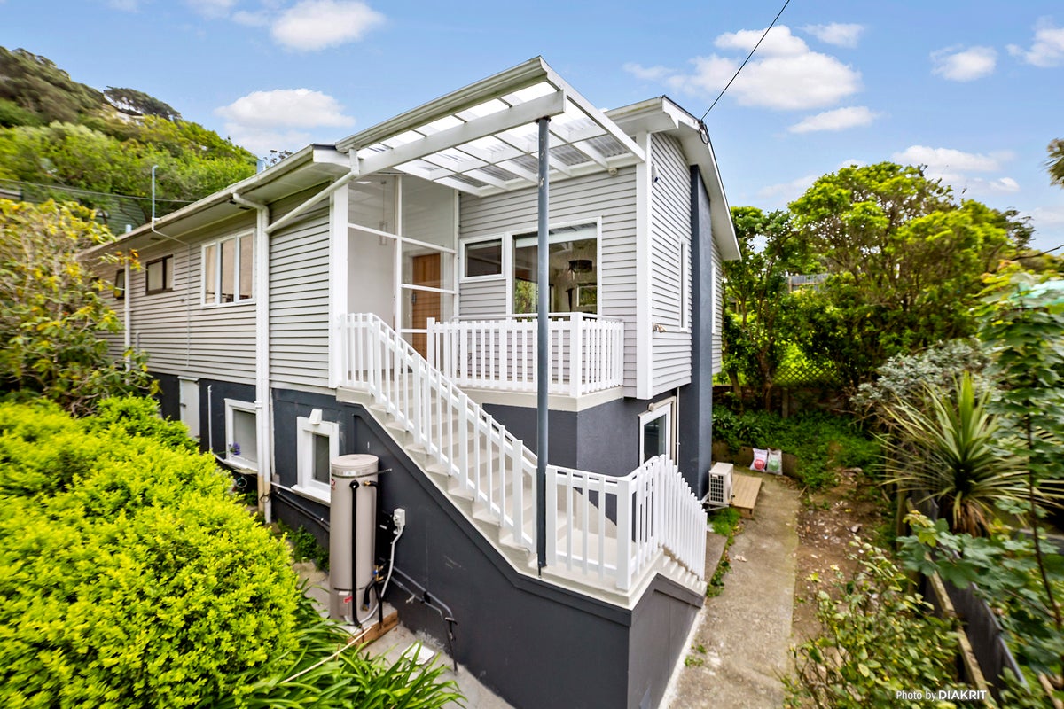 248B Ohiro Road, Brooklyn, Wellington - Carousel 1