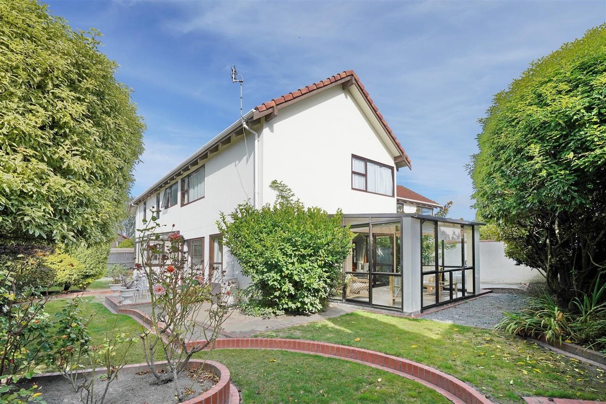 1/18 Pelorus Place, Harewood, Christchurch - Carousel 25