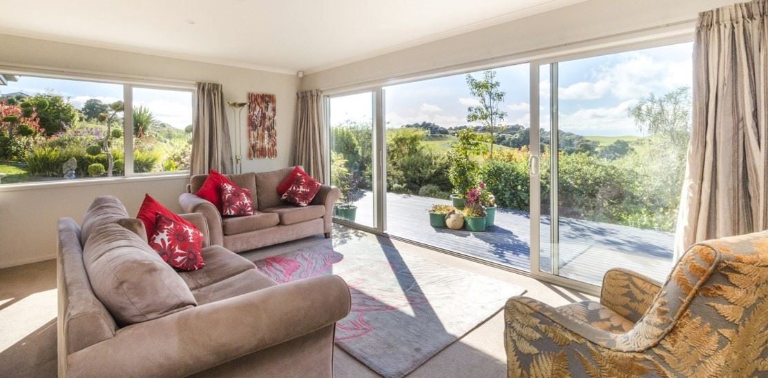 21 Bush Lane, Feilding, Feilding - Carousel 1