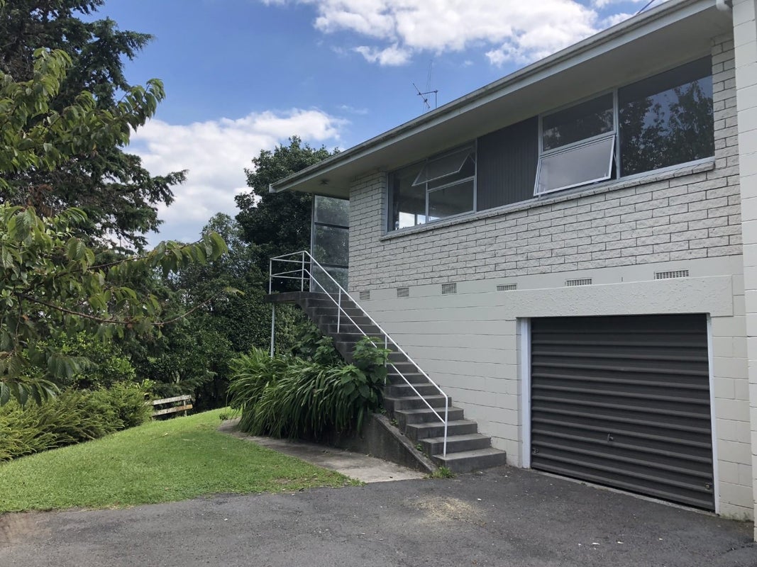 41B Collingwood Street, Judea, Tauranga - Carousel 1
