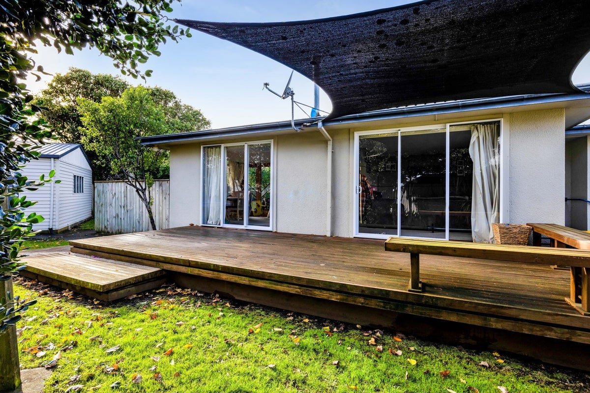 24 Grey Street, Normanby, Hawera - Carousel 2