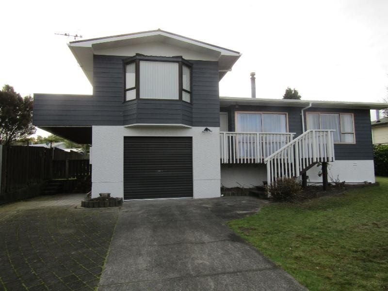 4 Greenwich Street, Richmond Heights, Taupo - Carousel 1