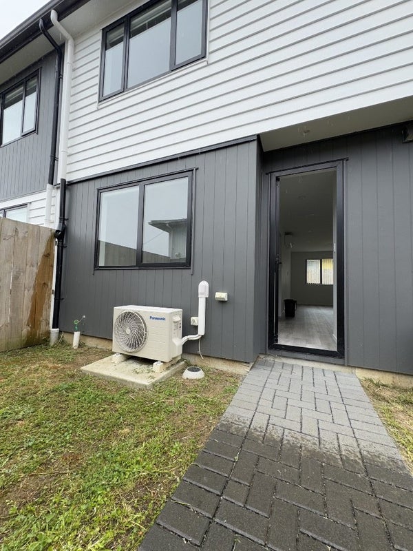 2/30 Arnwood Street, Manurewa, Auckland - Carousel 25