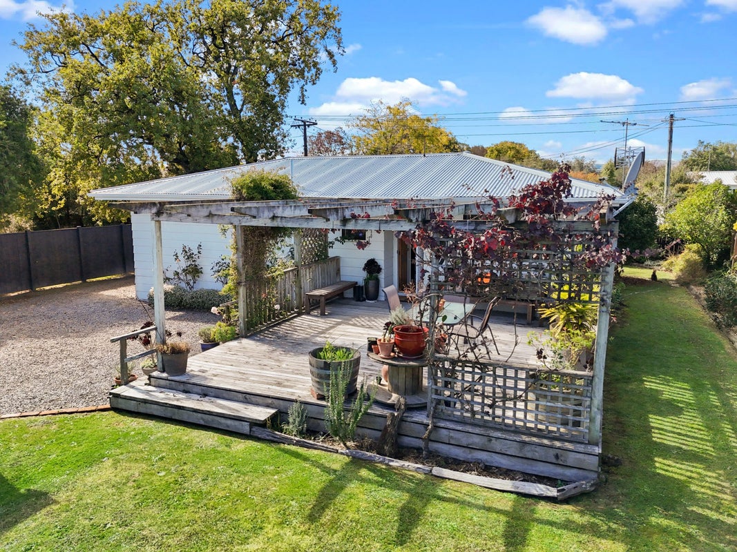 78 Venice Street, Martinborough - Carousel 2