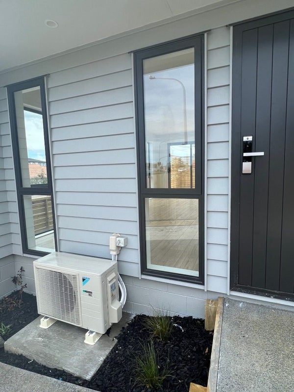62C May Road, Mount Roskill, Auckland - Carousel 2