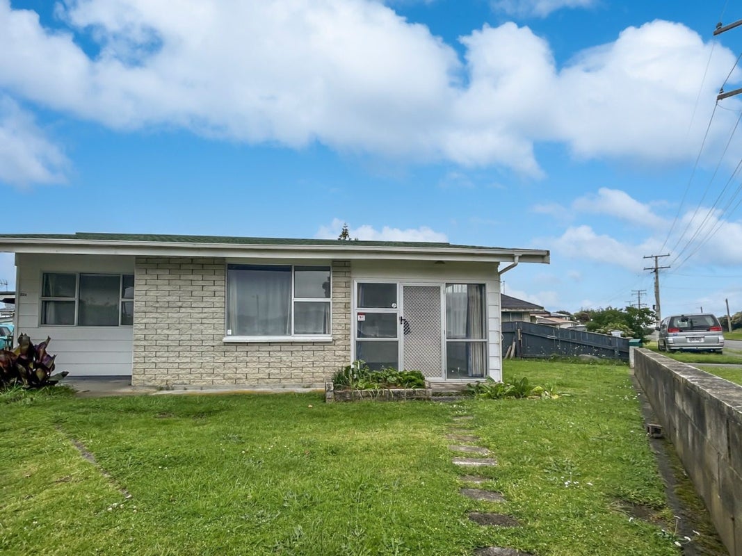 22A Waitote Street, Castlecliff, Whanganui - Carousel 1