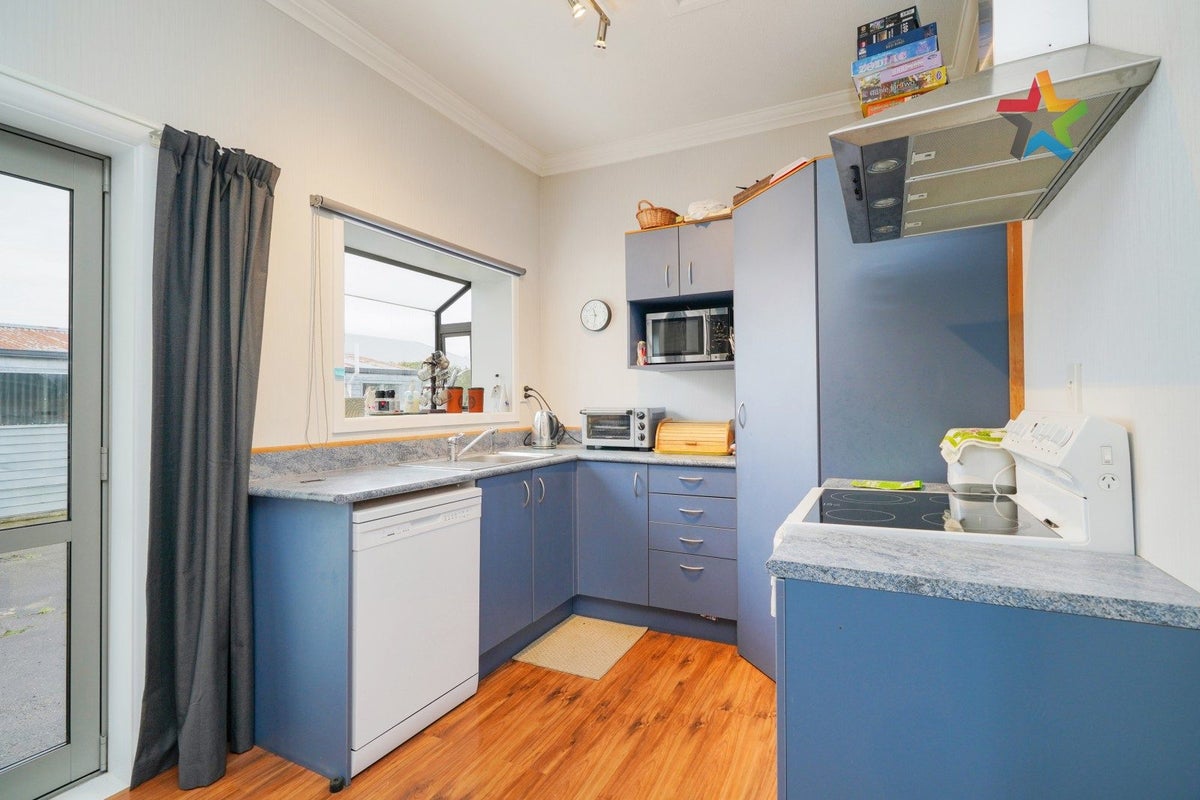 55 Dome Street, Newfield, Invercargill - Carousel 2