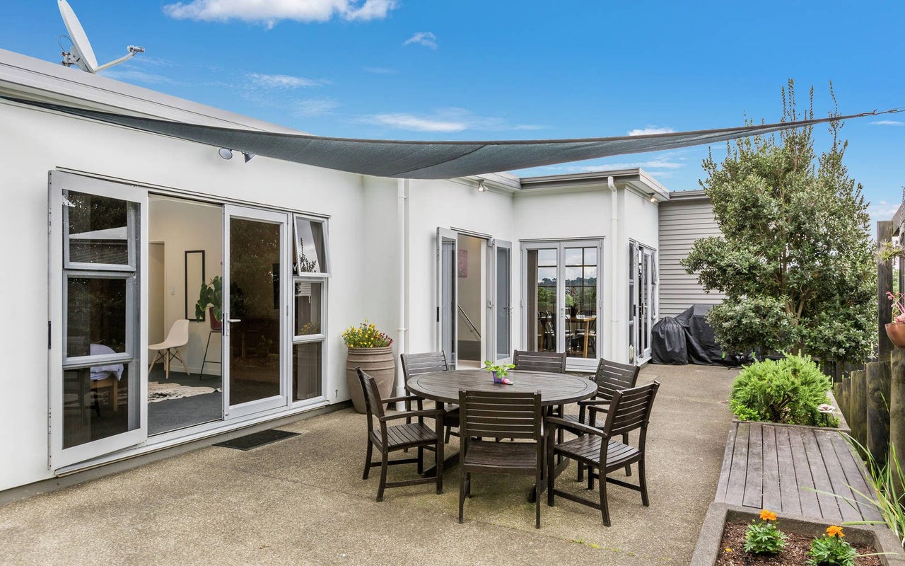 24 Kittiwake Drive, Schnapper Rock, Auckland - Carousel 2