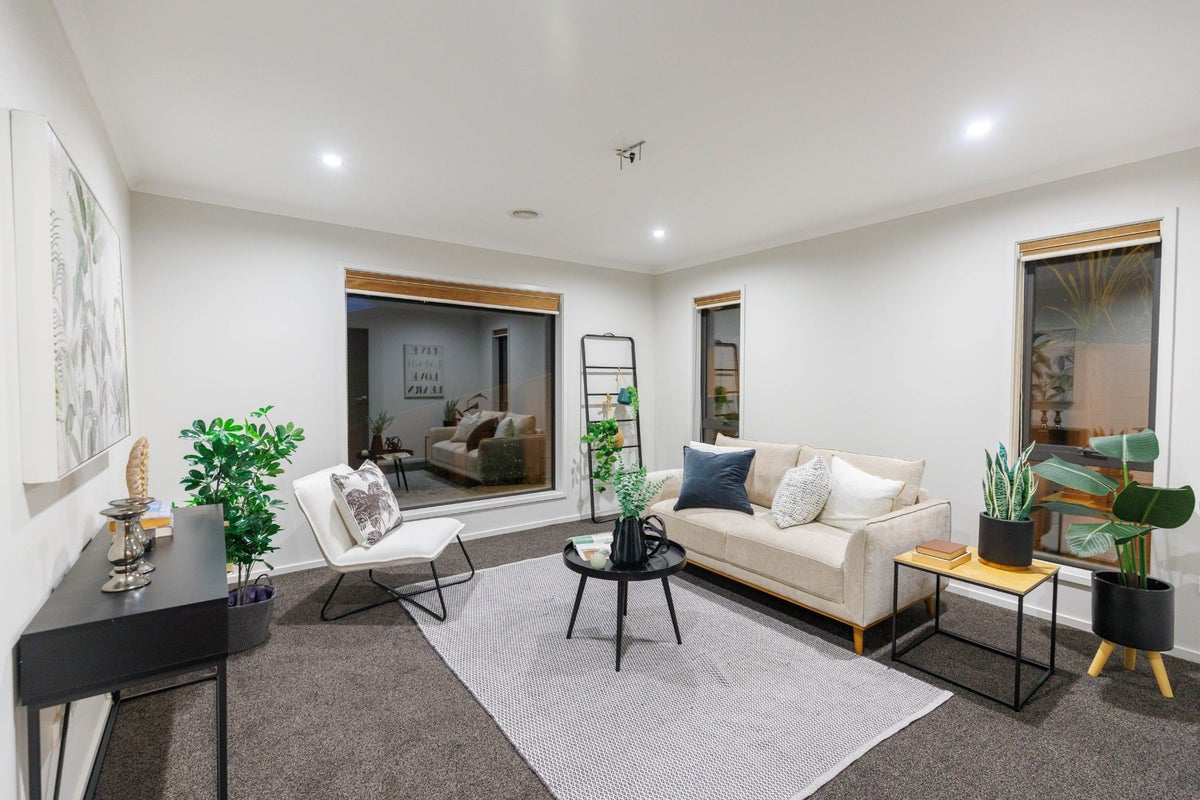 115 Amesbury Drive, Churton Park, Wellington - Carousel 1