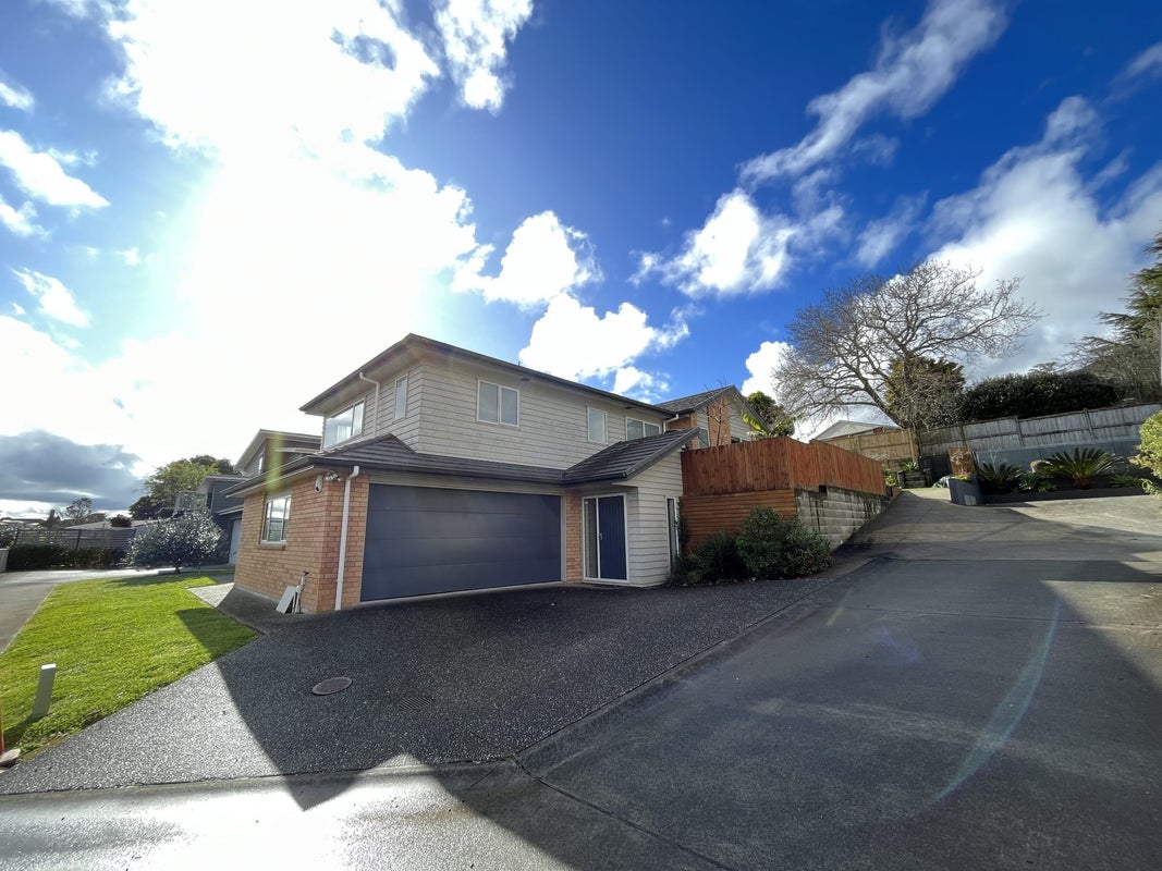 70D Whitney Street, New Windsor, Auckland - Carousel 1