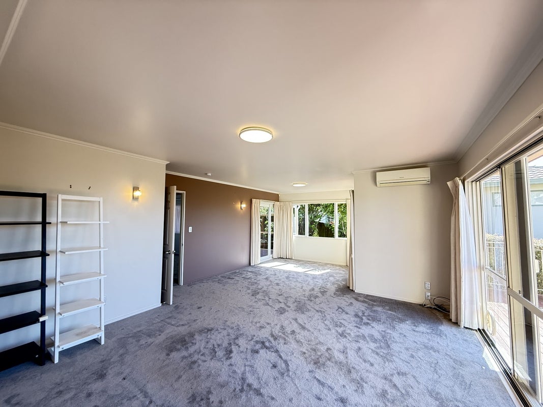 4 Astor Place, Orewa, Orewa - Carousel 2