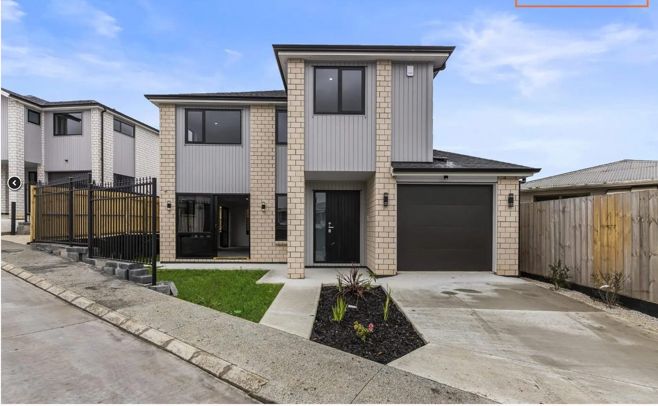 35 Dreadon Road, Manurewa, Auckland - Carousel 1