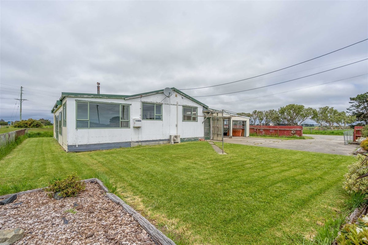 1396 Motu Rimu Road, Woodend, Invercargill - Carousel 1