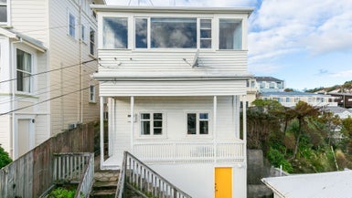 21 Hiropi Street, Newtown, Wellington - Carousel 1