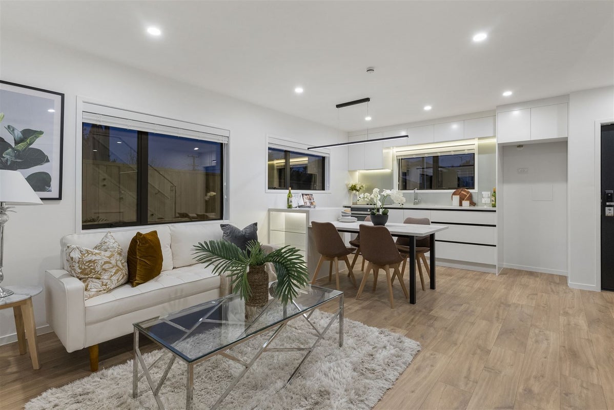 2/46 Vera Road, Te Atatu South, Auckland - Carousel 20