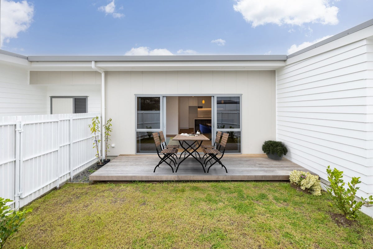 102B Auckland Road, Greenmeadows, Napier - Carousel 9