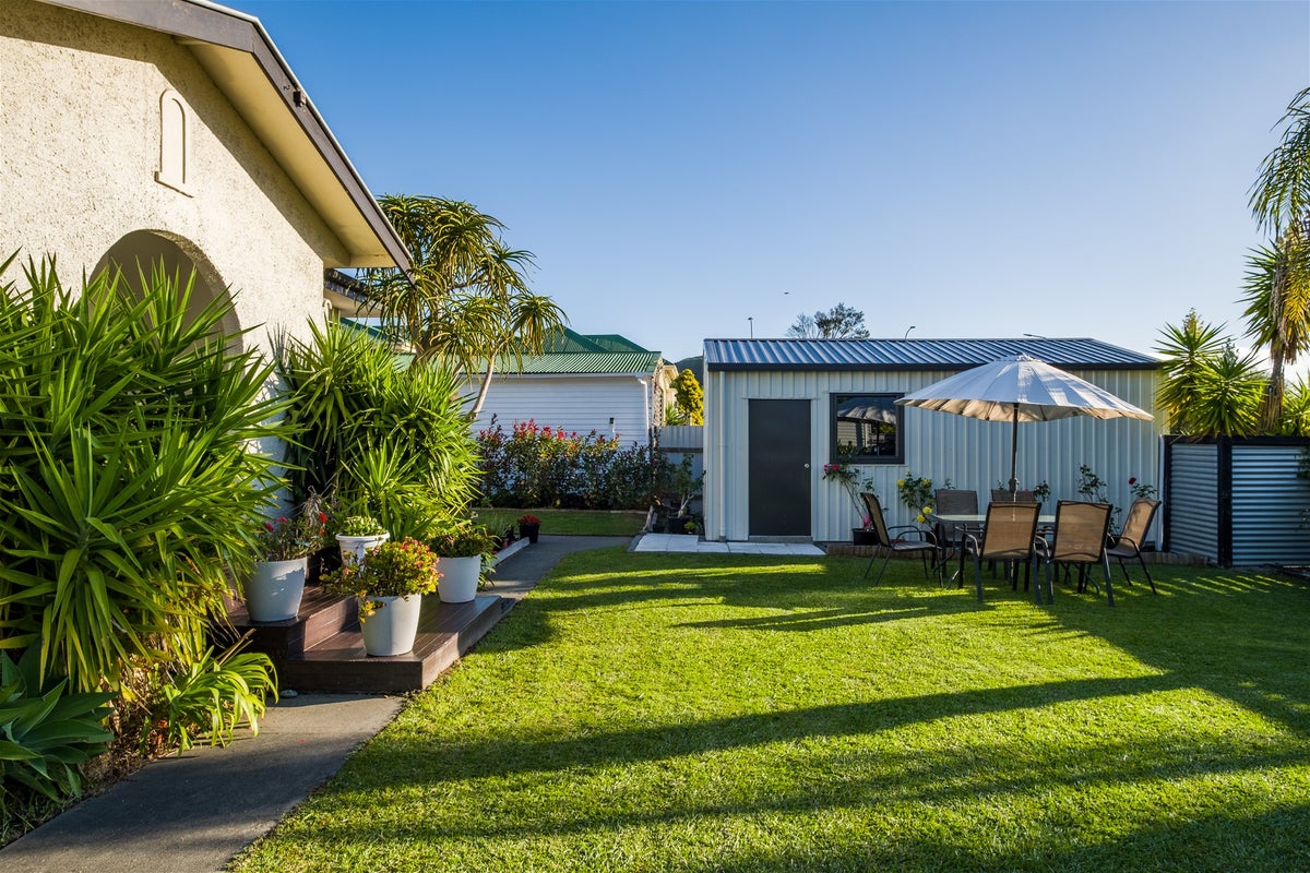 3 Hinaki Street, Inner Kaiti, Gisborne - Carousel 2