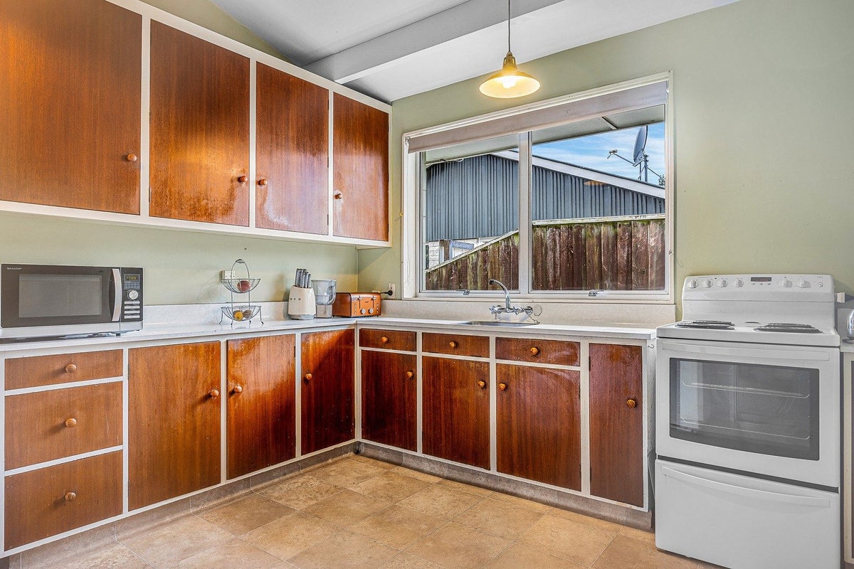23 Woodcote Avenue, Hornby, Christchurch - Carousel 2
