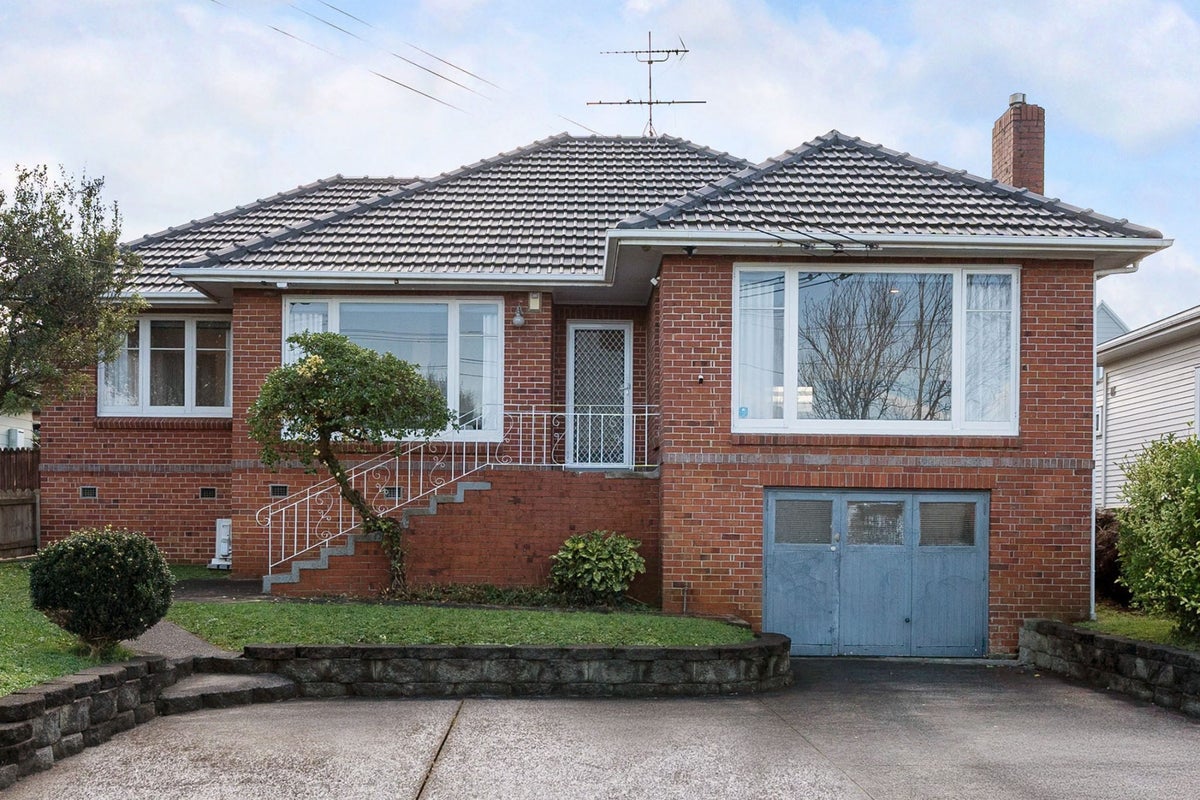 42 Heretaunga Avenue, Onehunga, Auckland - Carousel 2