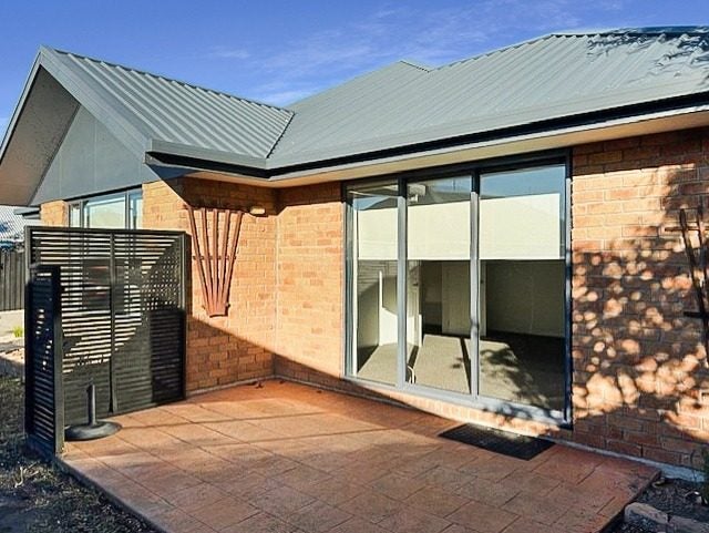 401 Selwyn Street, Addington, Christchurch - Carousel 12