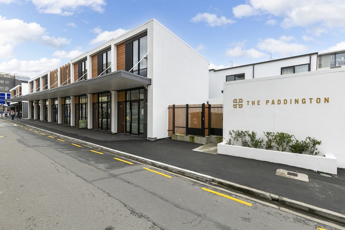 19/97 Taranaki Street, Te Aro, Wellington - Carousel 1