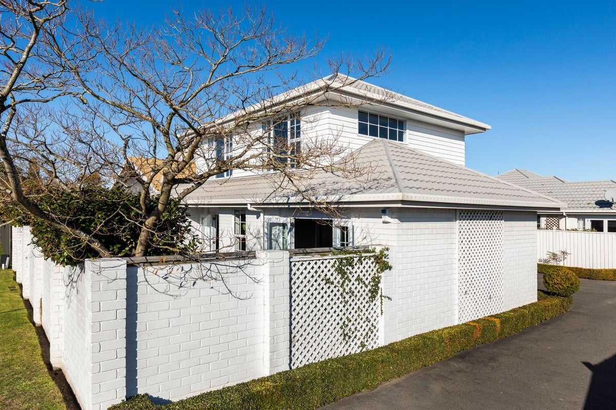 87 Peverel Street, Riccarton, Christchurch - Carousel 2