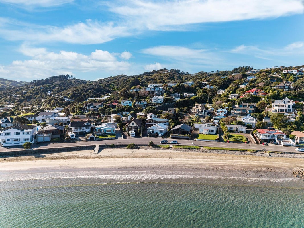 44C Moana Road, Plimmerton, Porirua, Wellington - Carousel 43